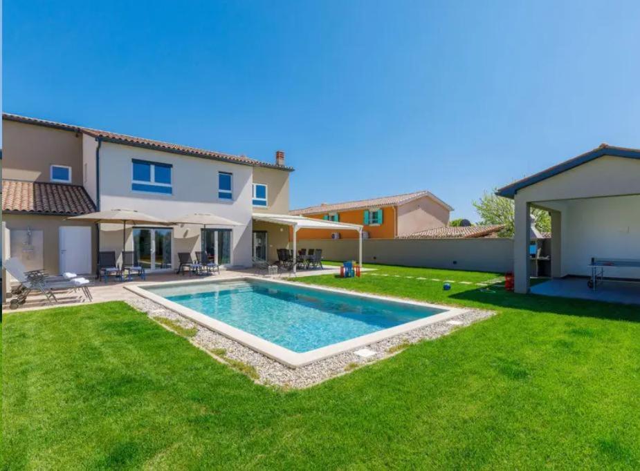 Villa Edi-Heated Pool & E-Bike Шишан Экстерьер фото