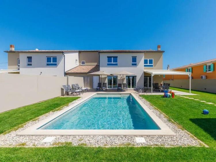 Villa Edi-Heated Pool & E-Bike Шишан Экстерьер фото